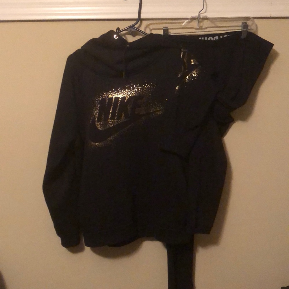 Sweatsuit